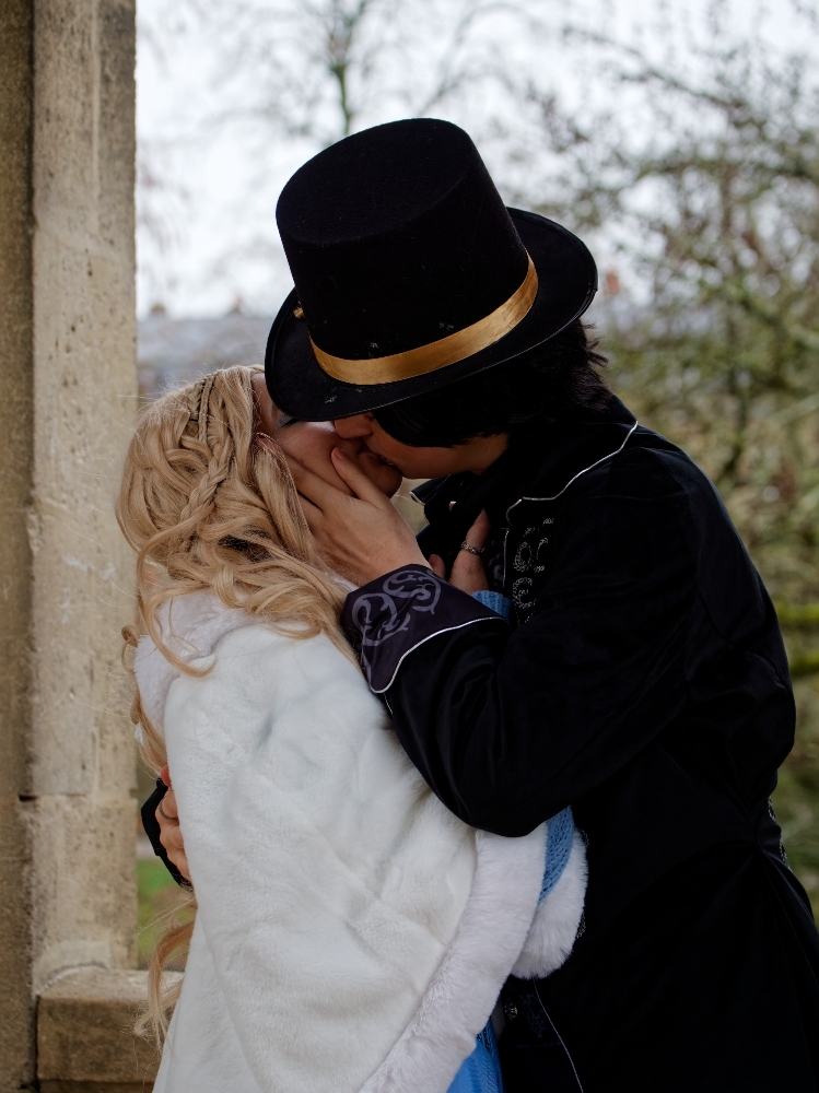 Donatella x Legend - Photo 12