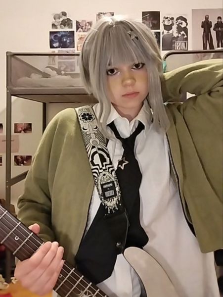 Okuny_cos - Shiho 💚🎸💫
