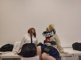 Ochaco et toga preview 3