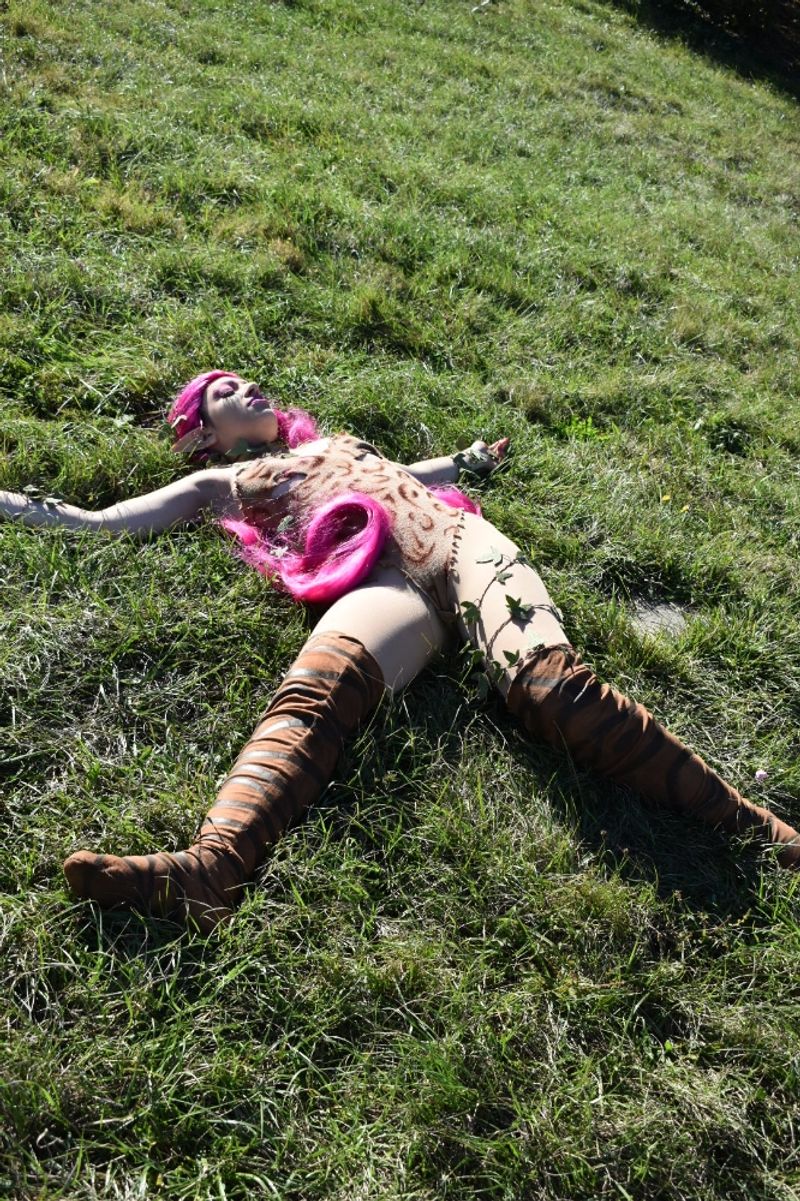 Litchi – Shooting Zelda