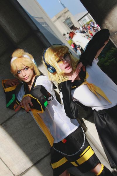Finn>:] - Rin&Len -Mia mar. 25