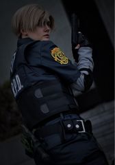 Leon S. Kennedy Re2 preview 2