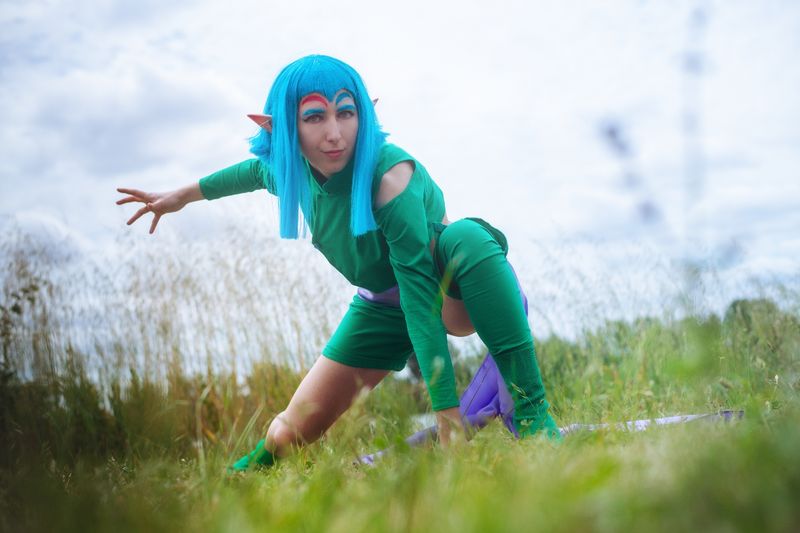 Pikagirl – Shimy V1