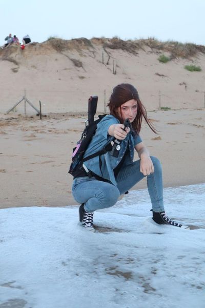 _s1lent_ech0splay - Ellie TLOU2 beach
