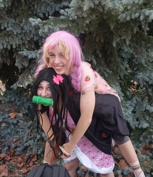 Björn_ - Mitsuri and nezuko