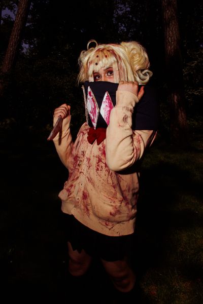 Her - Bloody Toga