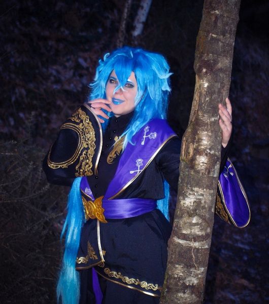 Poolarys_cos - Idia shroud