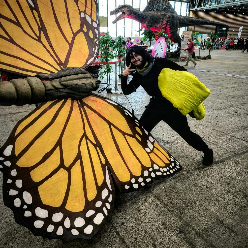 Aizawa 🦋 - Photo 3