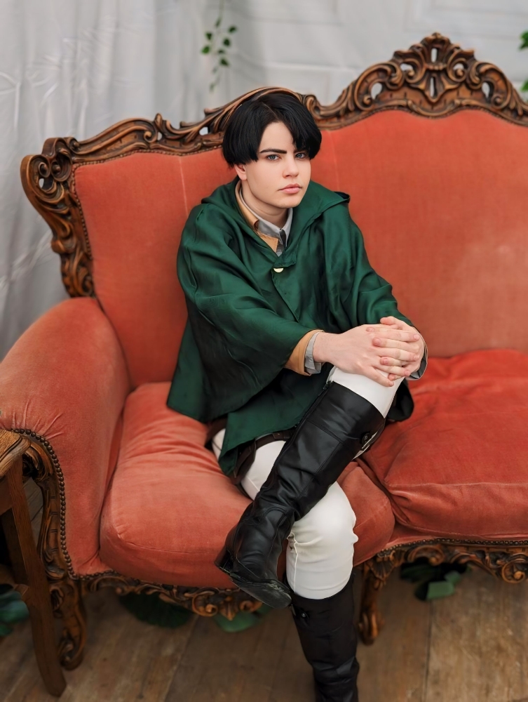 Levi Ackerman - Photo 2