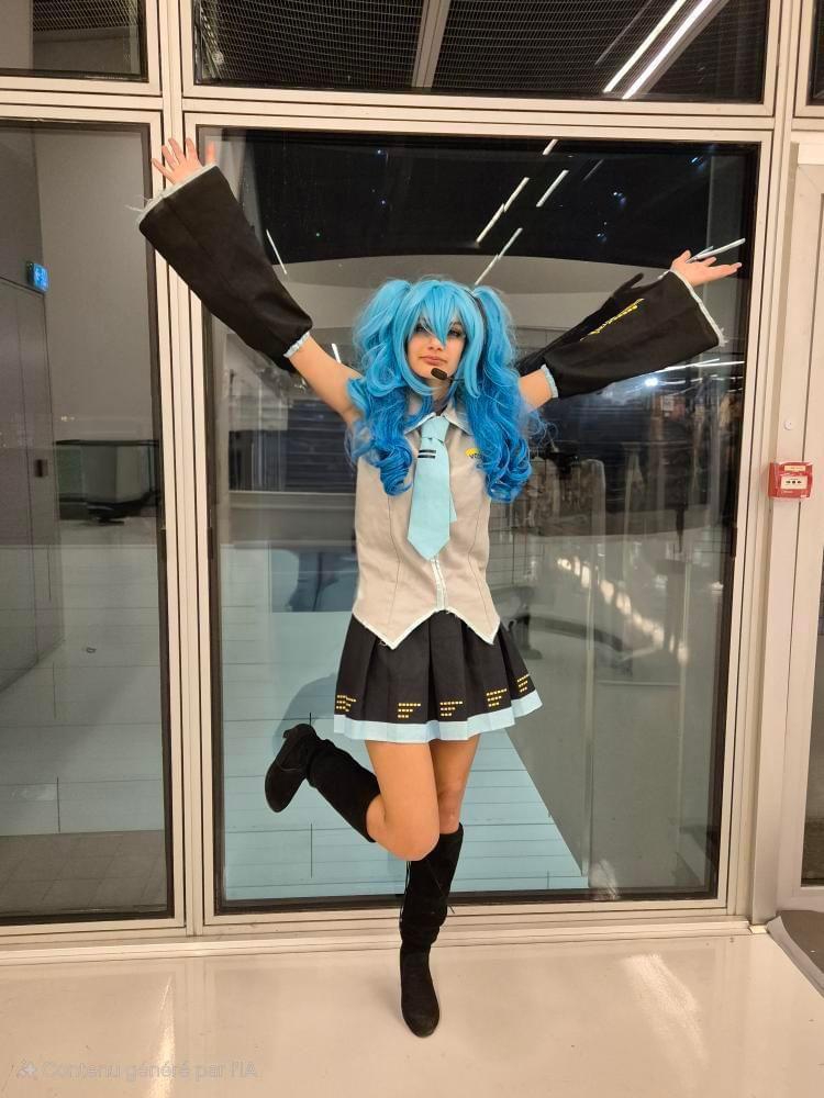 Hatsune Miku  - Photo 4