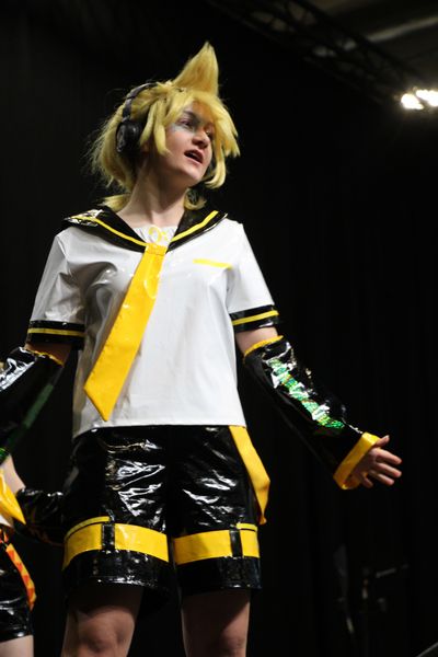 Noxyturne - Trio Vocaloid 