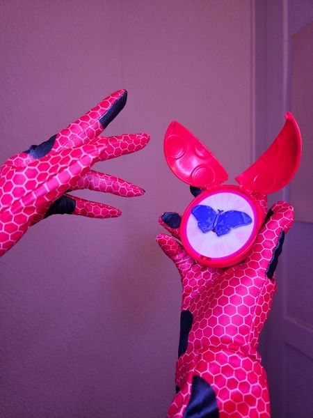 Doeeyes - Ladybug