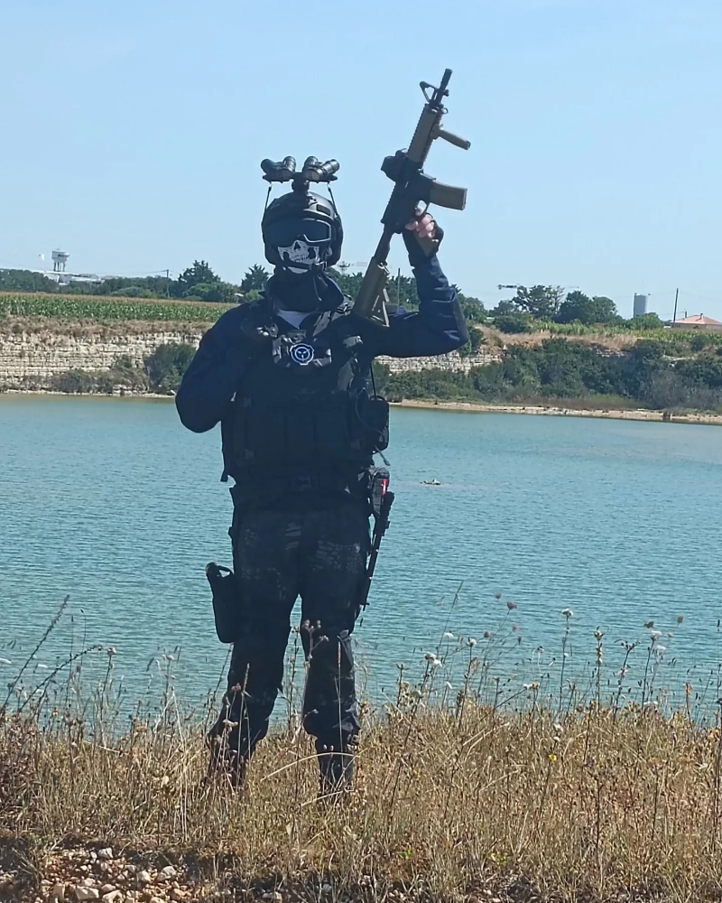 Epsilon-11 "M.F.T"  - Photo 3