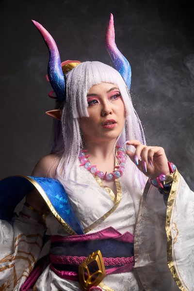 Tsuna - Syndra Spirit Blosso