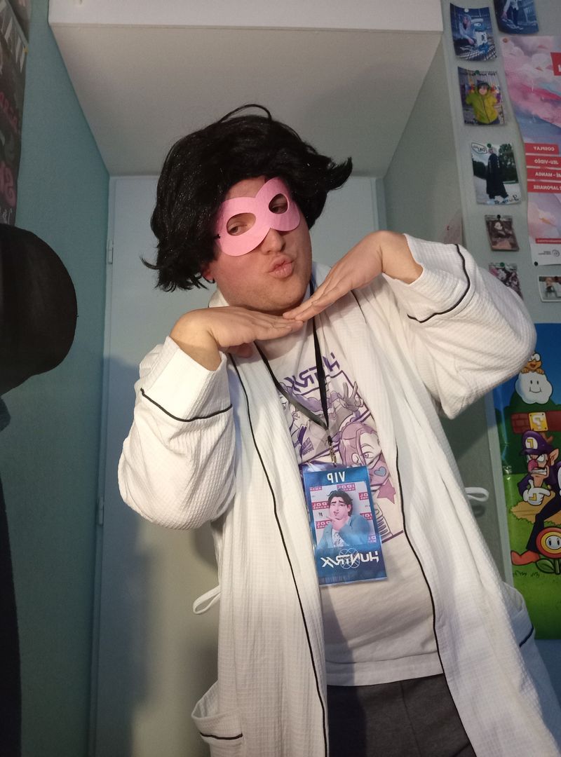 Bigbro – Peignoir masque