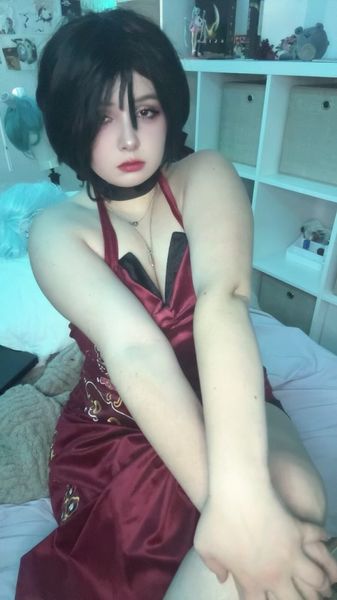 Yurisaki - Ada Wong Re4 og