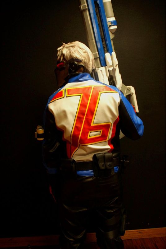 Overcos, Soldat 76
