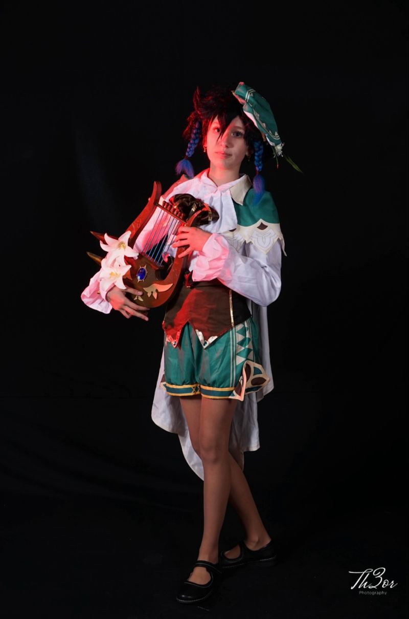 Alexxx – 𝐕𝐞𝐧𝐭𝐢