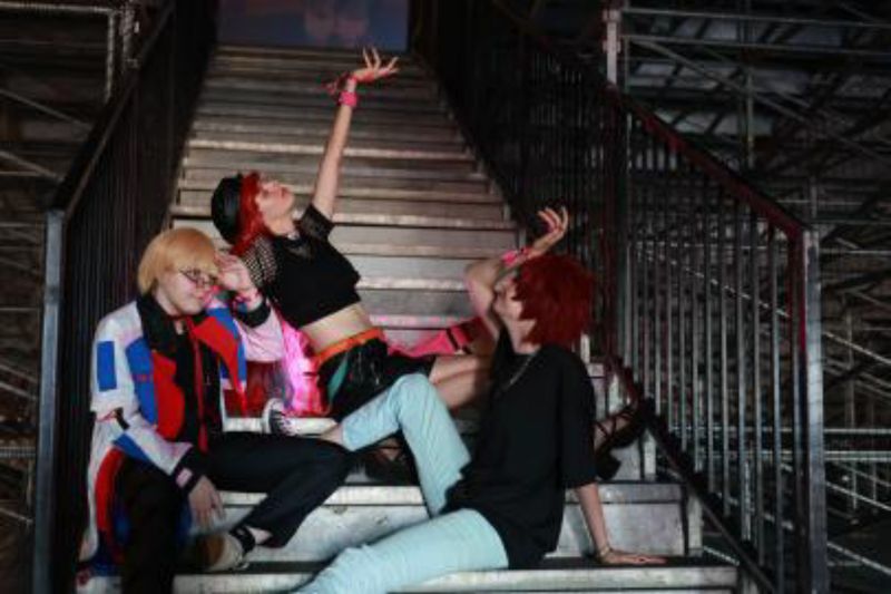 Fuyu_in_the_moon – BAE 