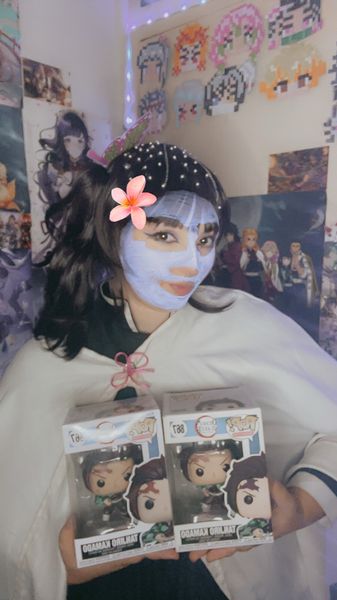 🎍nezuko_splay🎍 - Kanao1