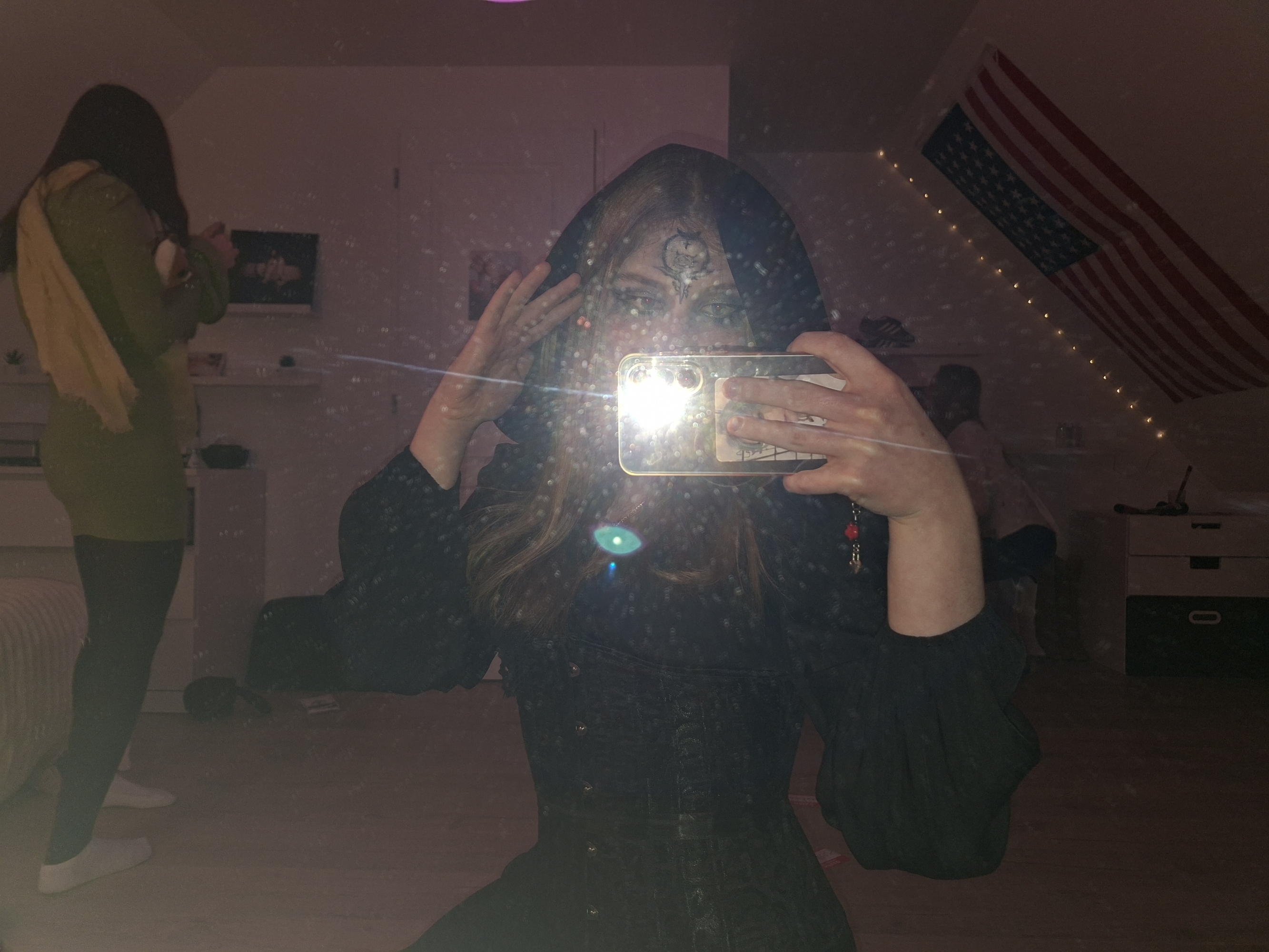 Bella Dimitrescu  - Photo 7