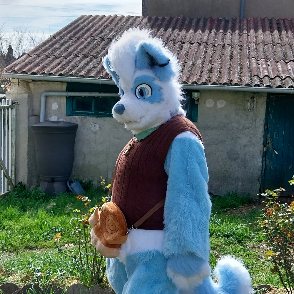 Titan(V2) - Photo 13