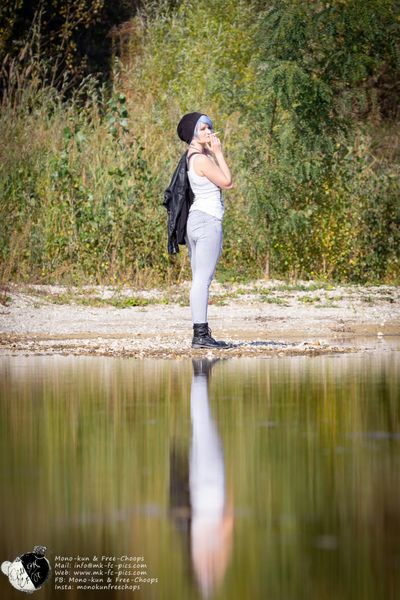 Izylein - Chloe Price