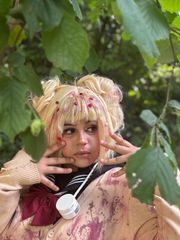 Bloody Toga preview 3