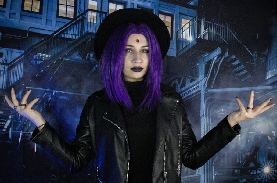 Rachel_roth_ - Raven 
