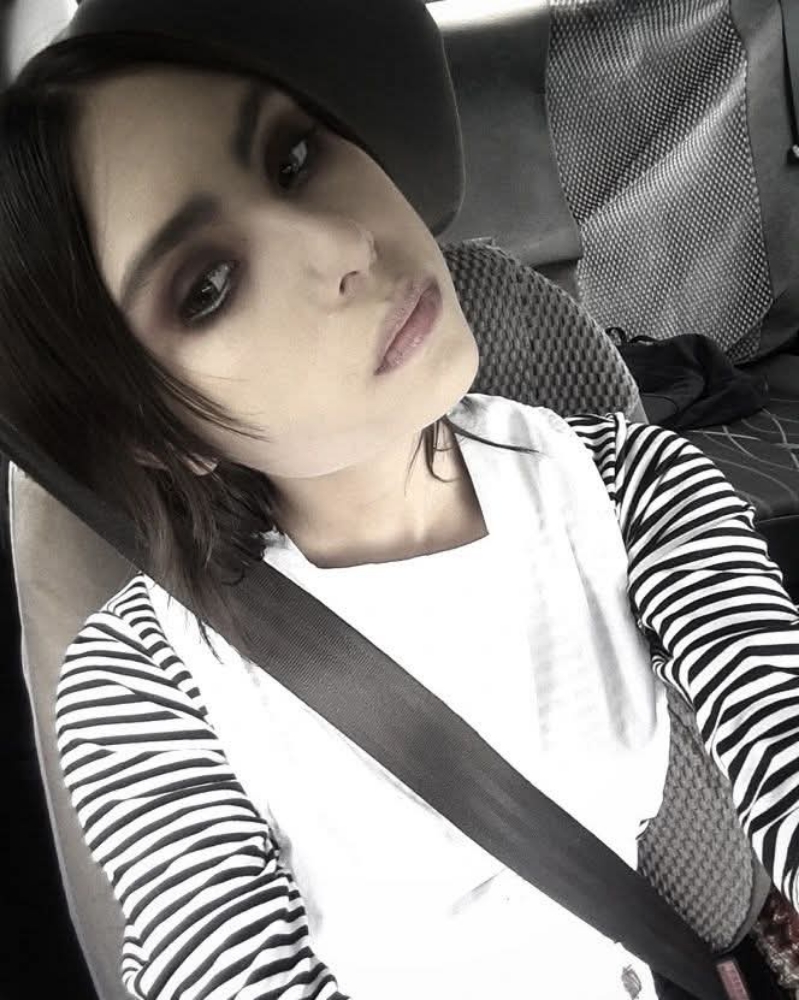 Alice Liddell (AMR)  - Photo 13