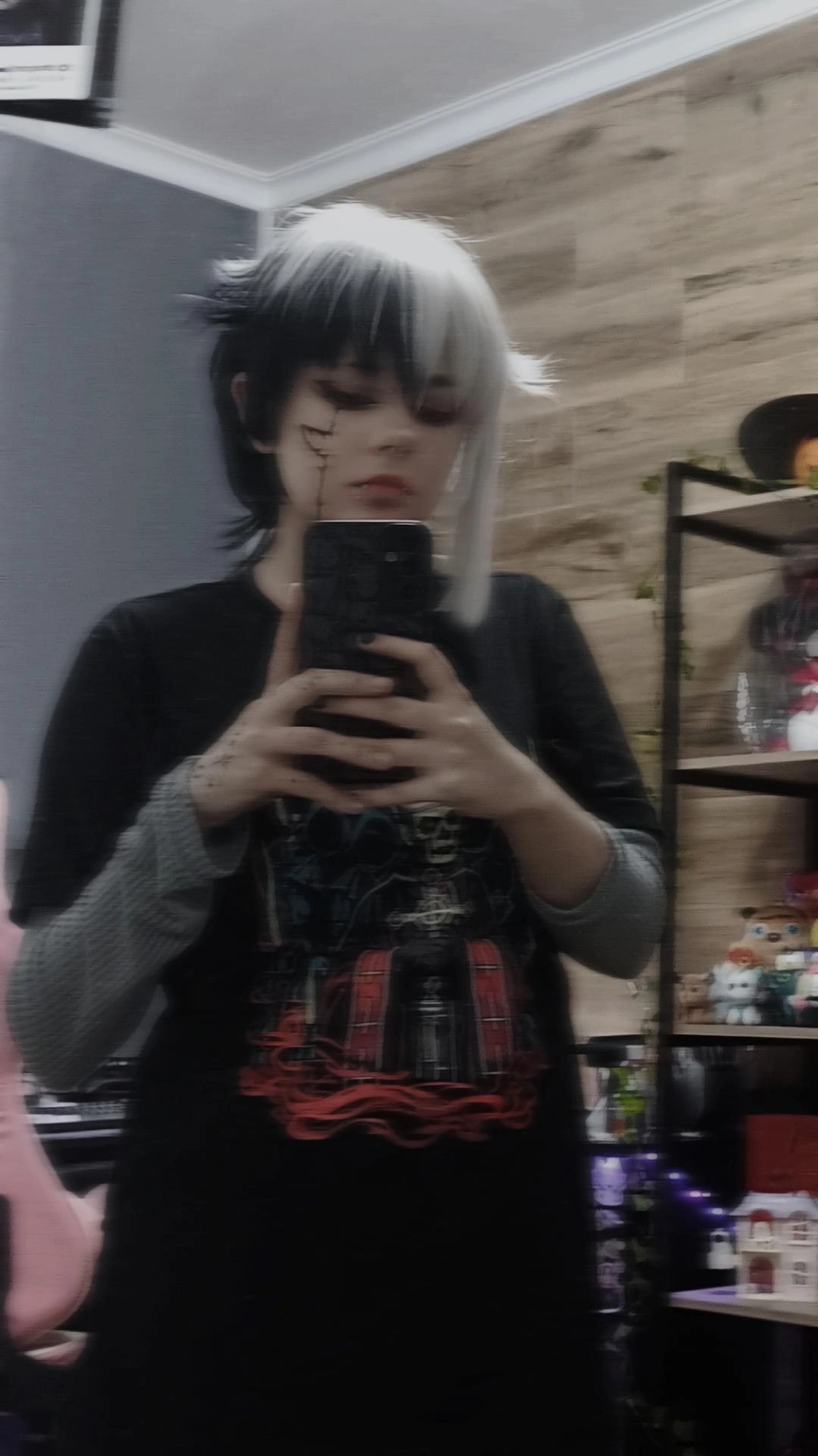 Gen Asagiri - Photo 3