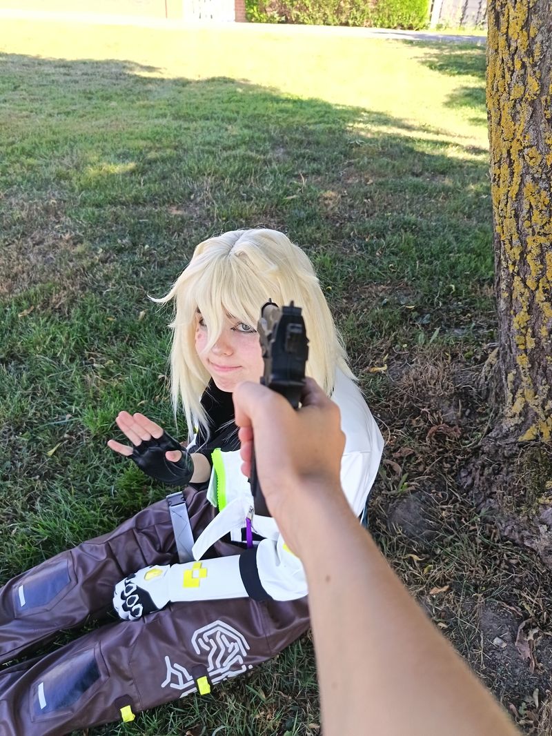 Haiku – Deadlock cosplay 