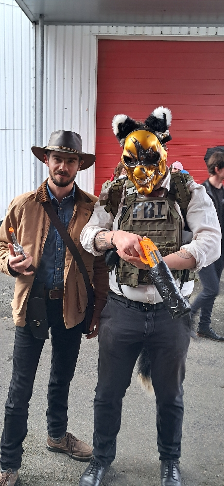 Wolf (golden mask) — photo 8