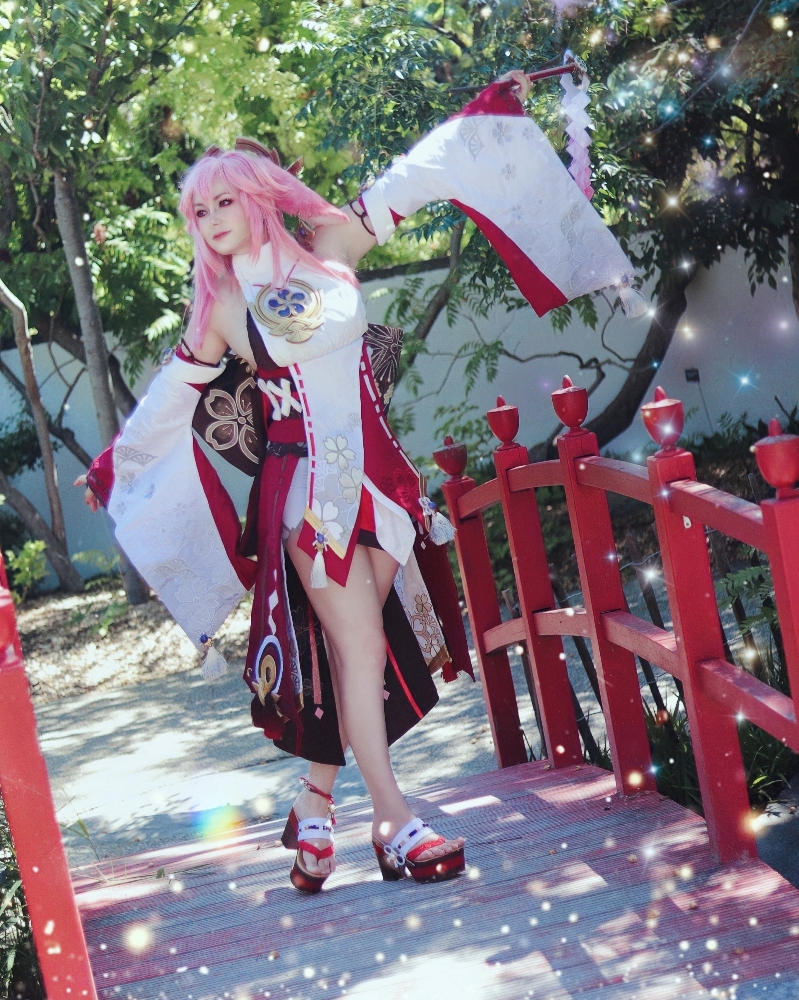 Yae Miko — photo 8