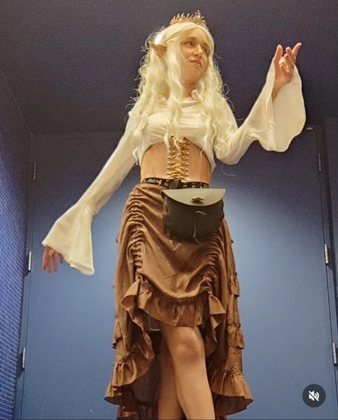 Lilly_bones_cosplay_ - Winter is comming