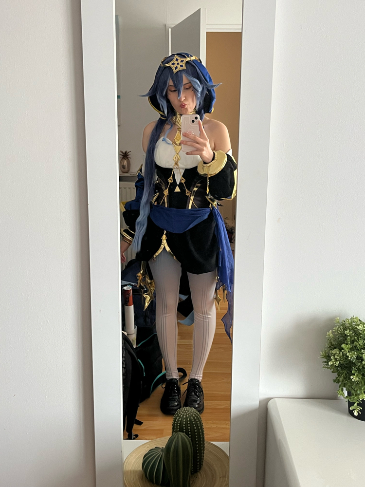 LAYLA — photo 6