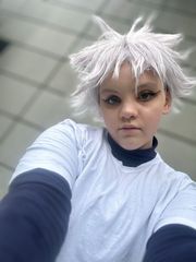 Killua in the rain preview 2