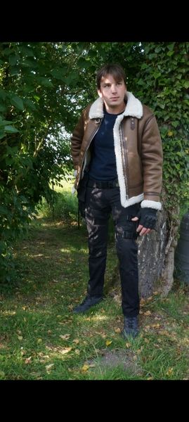 Costom - Leon Kennedy