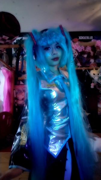 Moondrop_cosplay - Miku