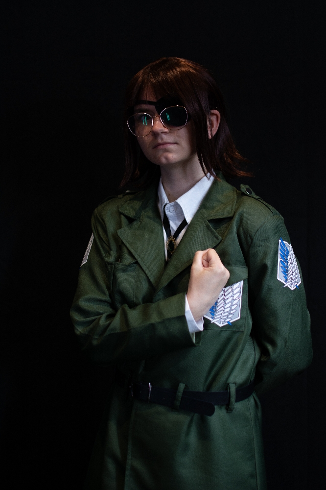 Hange Zoe  - Photo 3