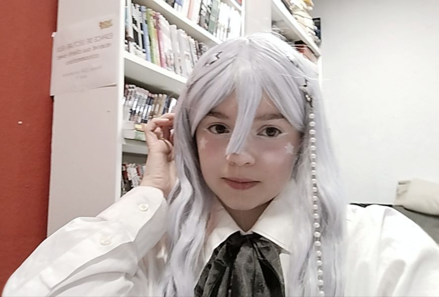 Okuny_cos - Kanade 🤍🎮📚