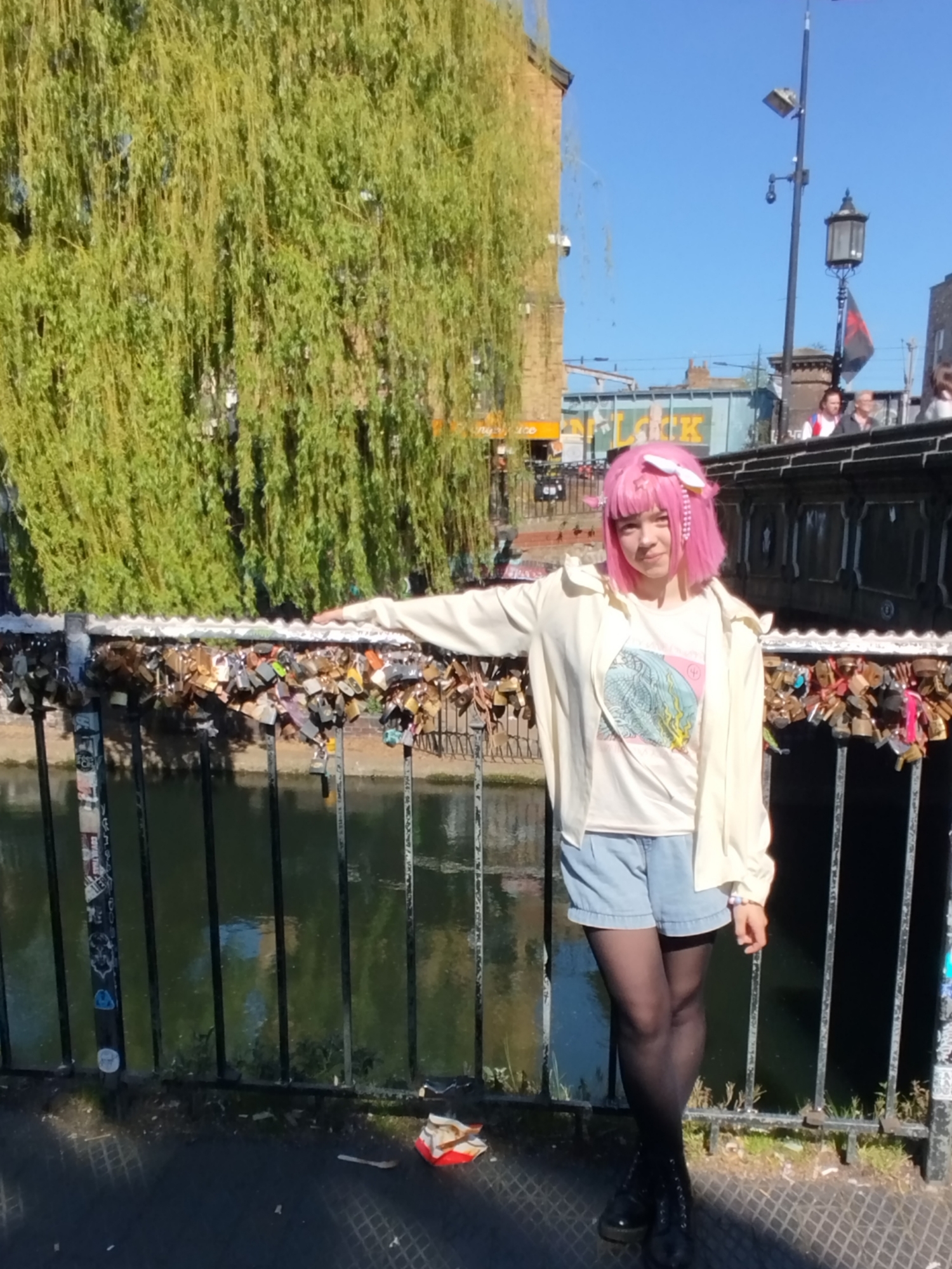 Emu 🩷🎉 — photo 37