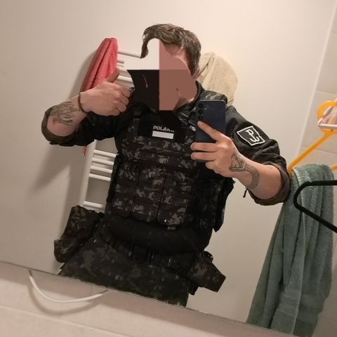 OC multicam black