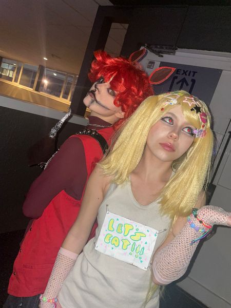 ._fischl_. - Chica & Foxy