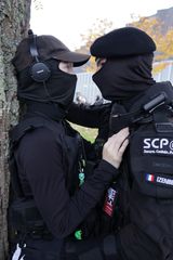 Duo militaire preview 3