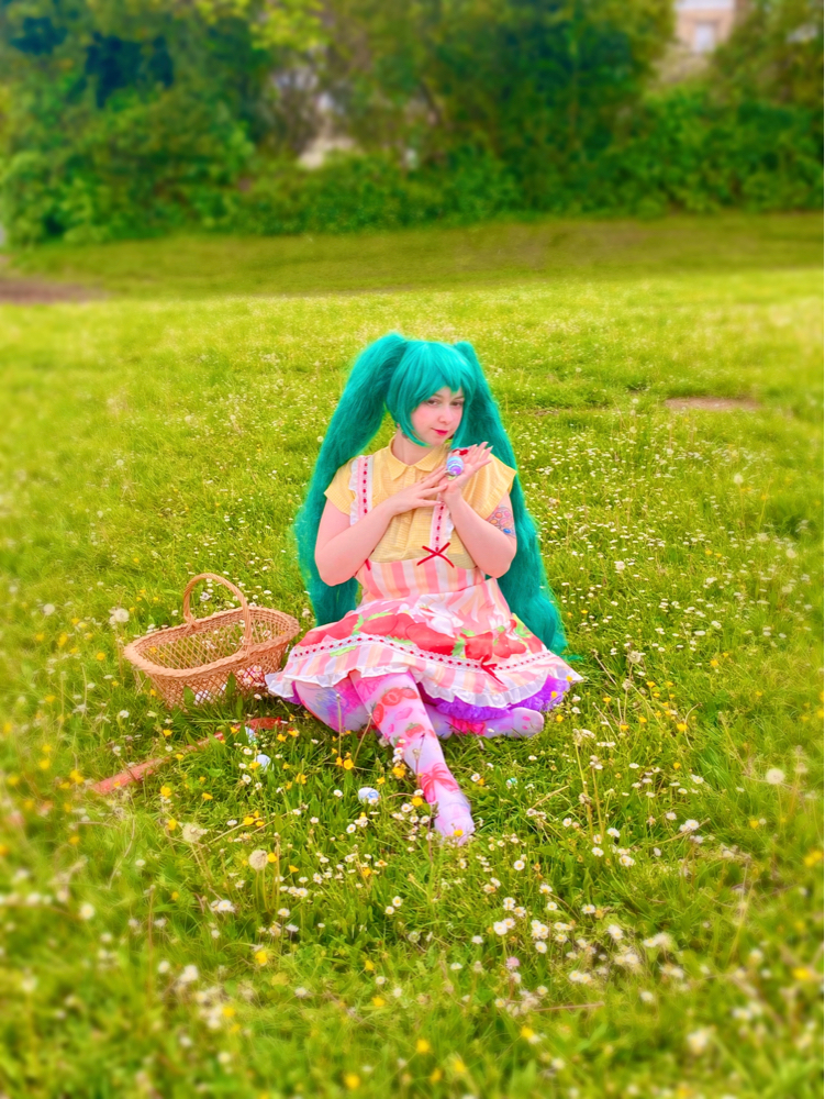 Miku Pâques lolita  - Photo 1