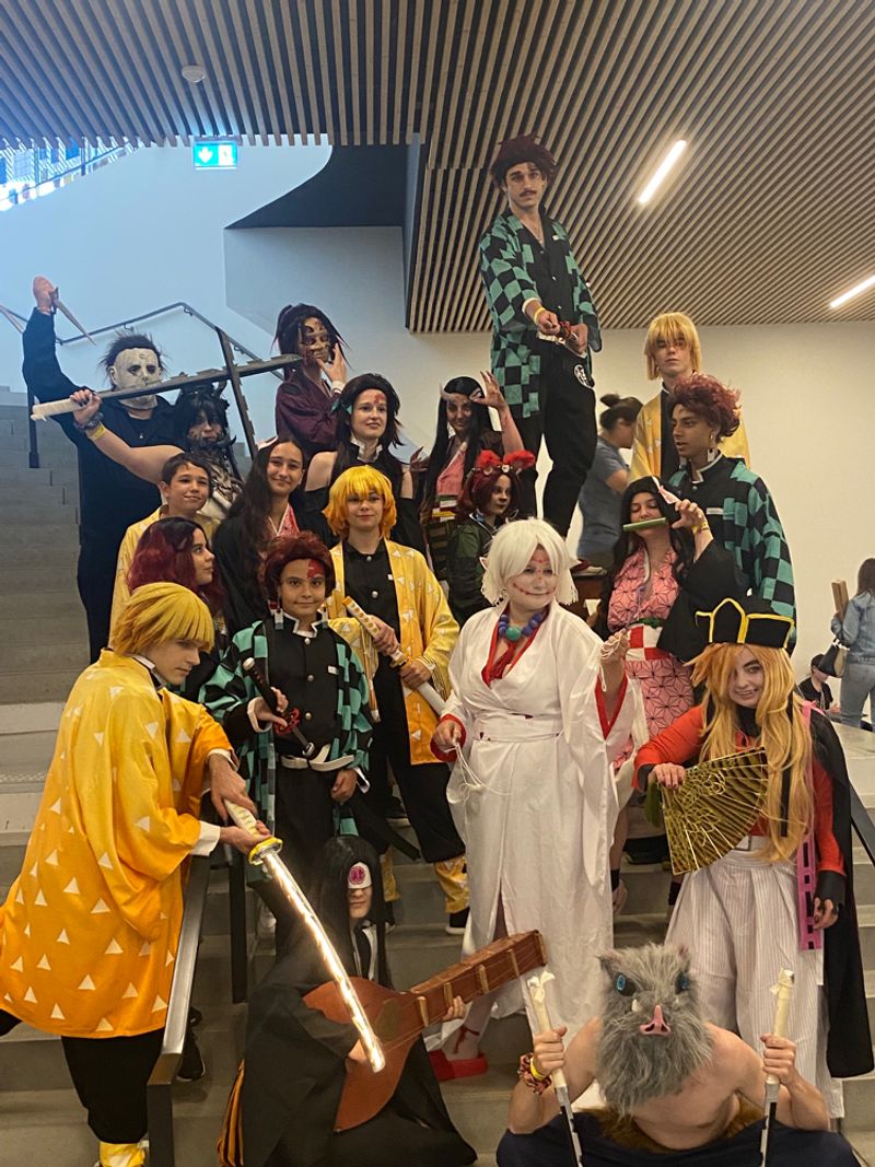 Etsucos – Photo de groupe kny