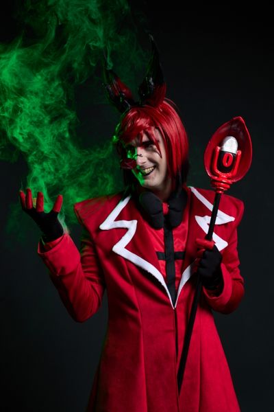 Sinedd_cosplay - Alastor