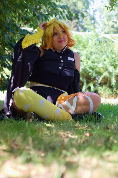 Lixie - Zenitsu dehors 