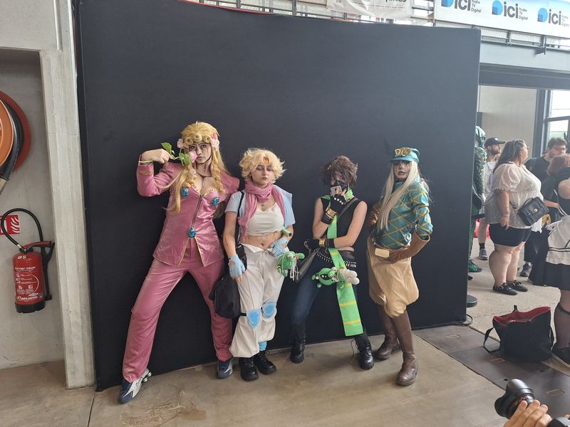 𝒜𝓏𝒶𝓏𝑒𝓁 - Jjba